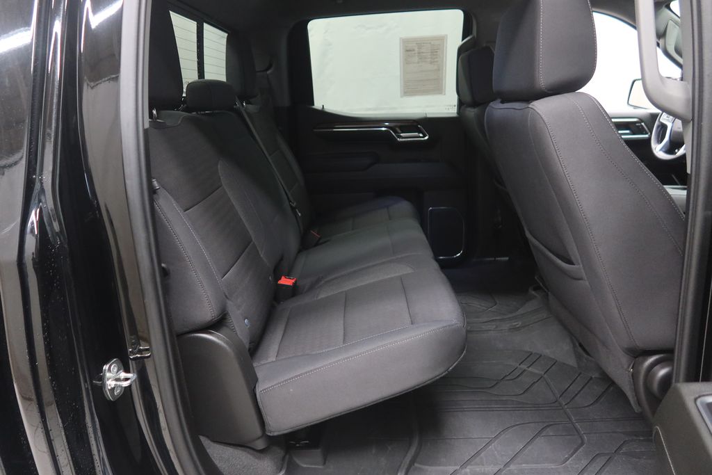 2024 Chevrolet Silverado 1500 LT - Photo 12