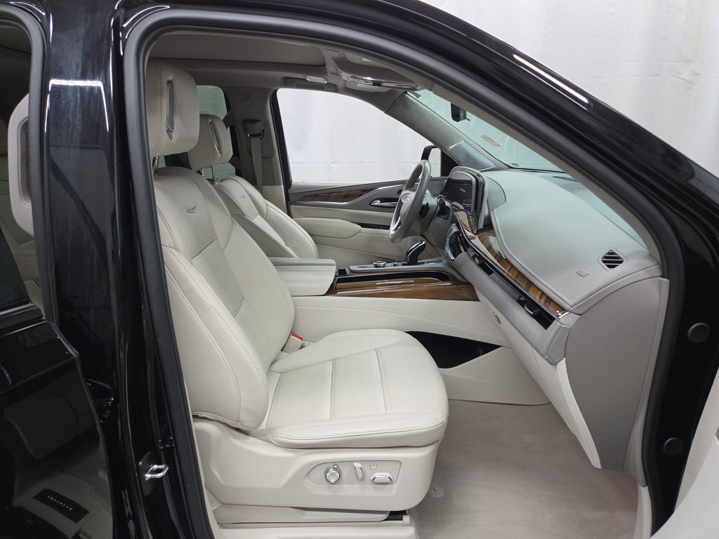 2024 Cadillac Escalade Sport Platinum - Photo 13