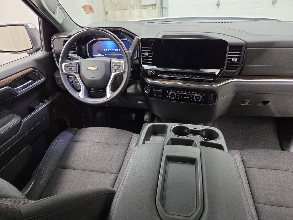 2024 Chevrolet Silverado 1500 LT - Photo 12