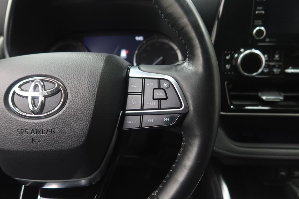 2021 Toyota Highlander Limited - Photo 22