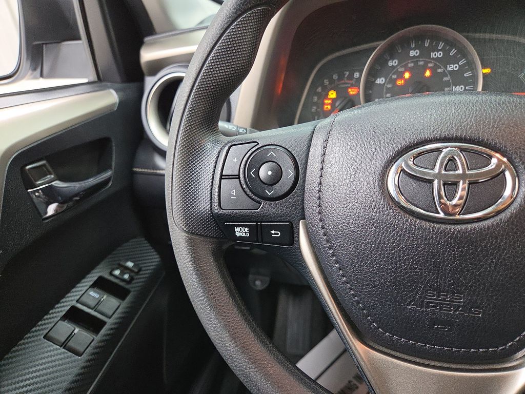 2015 Toyota RAV4 XLE - Photo 19