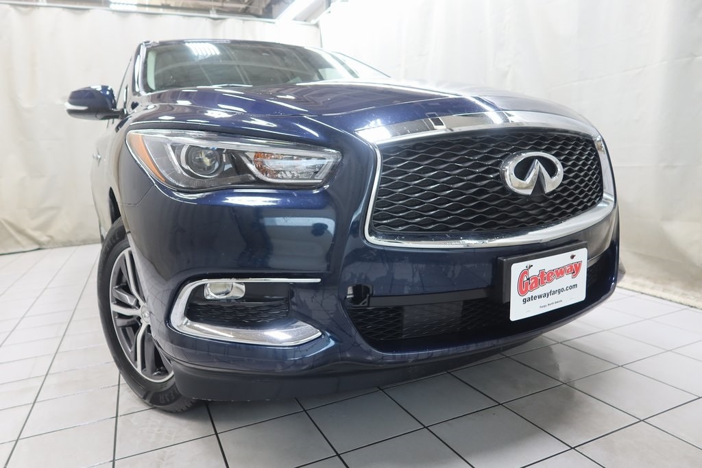 Used 2019 INFINITI QX60 PURE with VIN 5N1DL0MM3KC555821 for sale in Fargo, ND