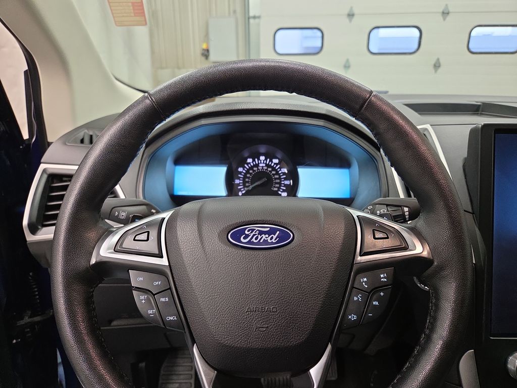 2022 Ford Edge SEL - Photo 18