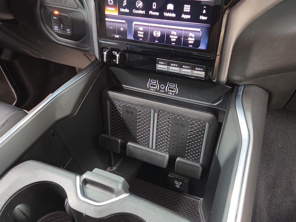 2025 RAM Ram 3500 Pickup Laramie - Photo 15