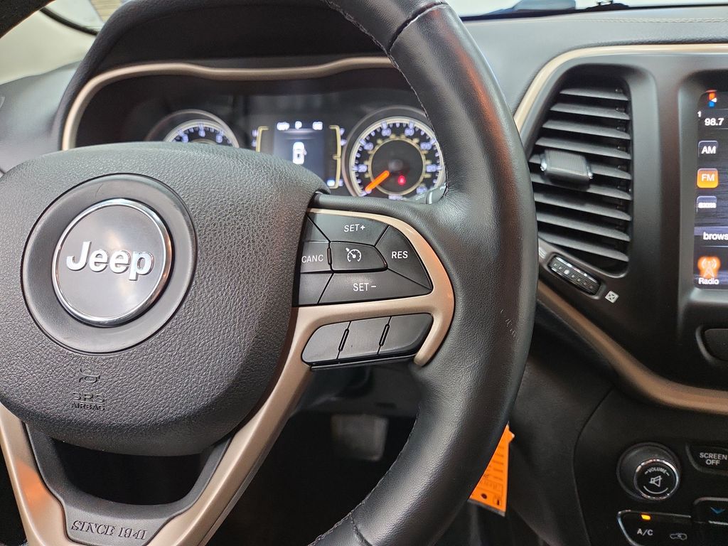 2015 Jeep Cherokee Latitude - Photo 17