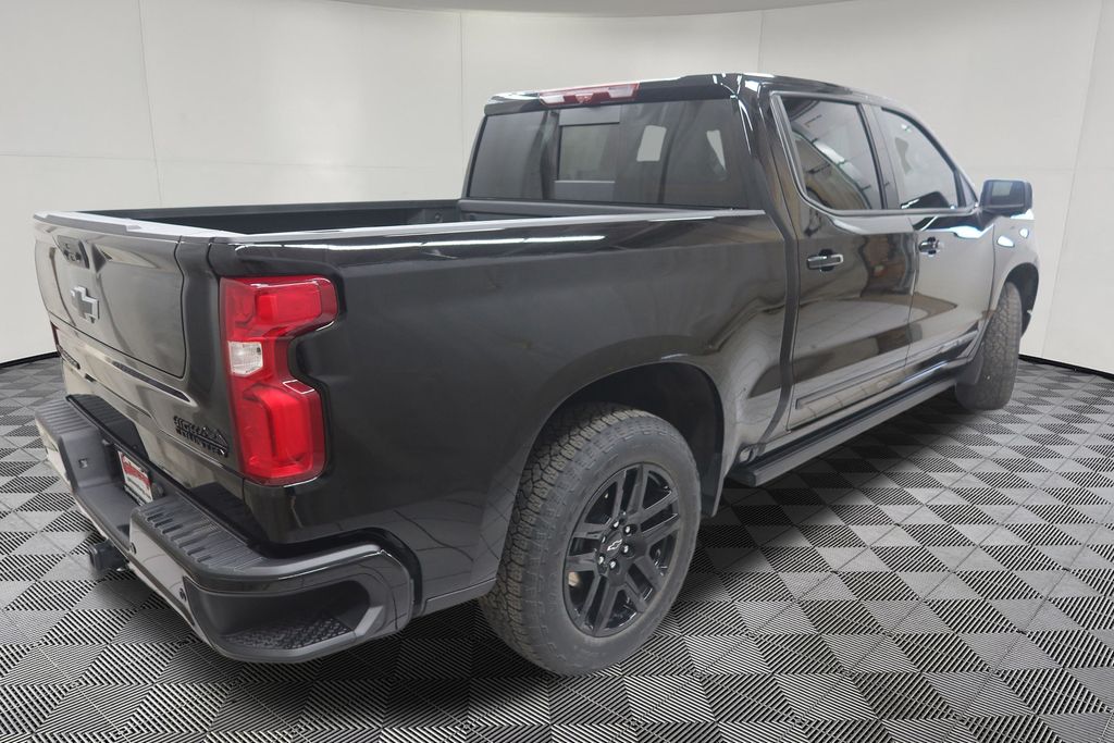 2025 Chevrolet Silverado 1500 High Country - Photo 8
