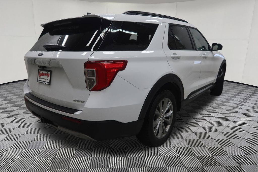 2023 Ford Explorer XLT - Photo 8