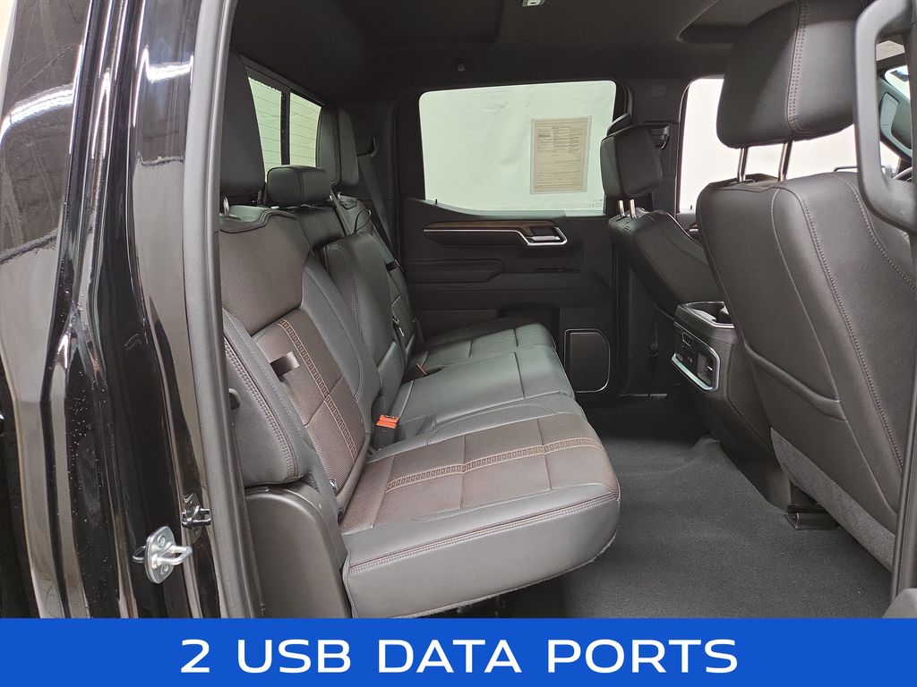 2025 Chevrolet Silverado 1500 High Country - Photo 9