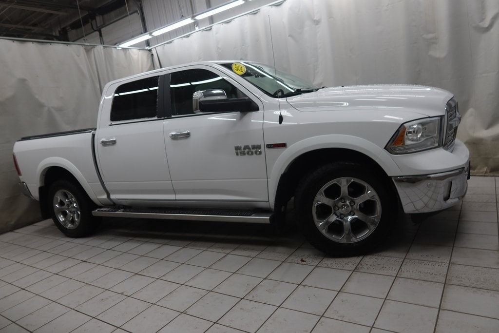 2017 RAM Ram 1500 Pickup Laramie's photo