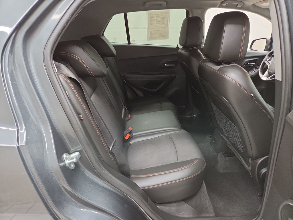 2019 Chevrolet Trax LT - Photo 10