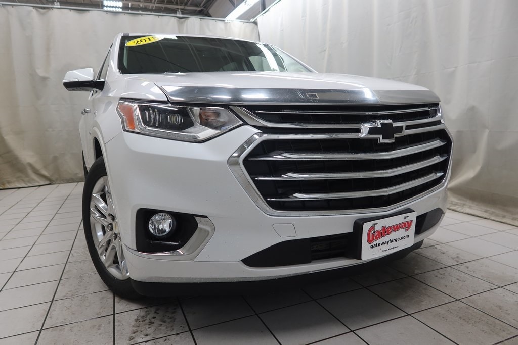 Used 2018 Chevrolet Traverse High Country with VIN 1GNEVKKW2JJ136556 for sale in Fargo, ND