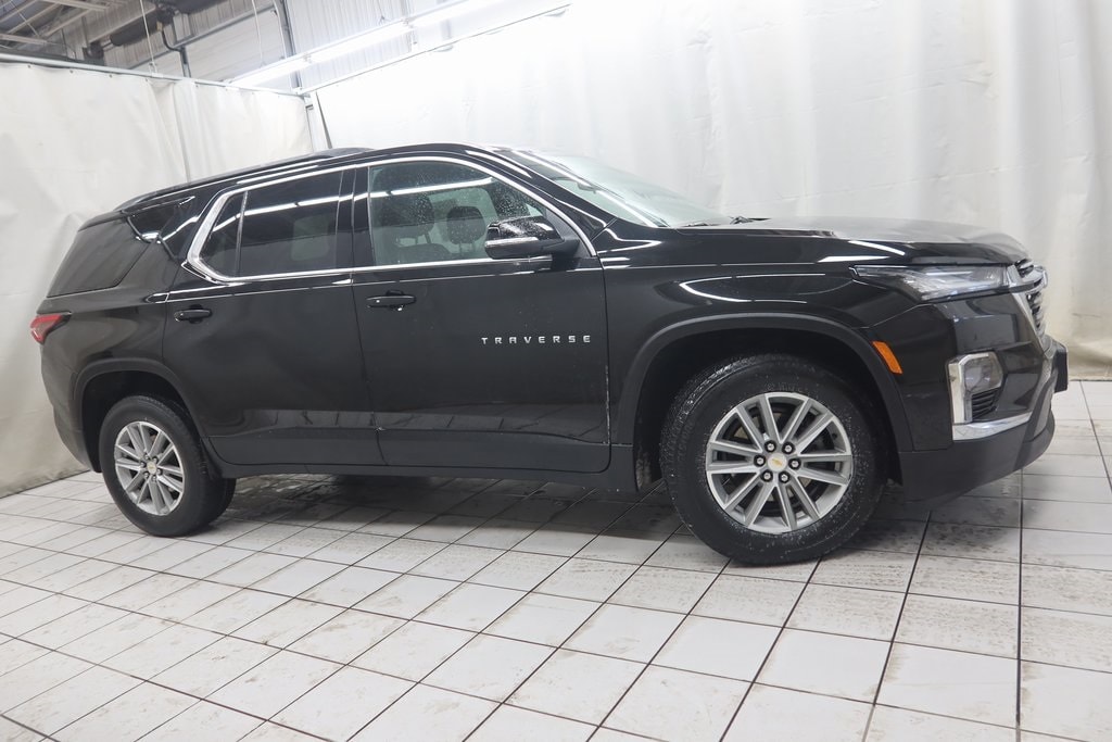 2023 Chevrolet Traverse 3LT's photo