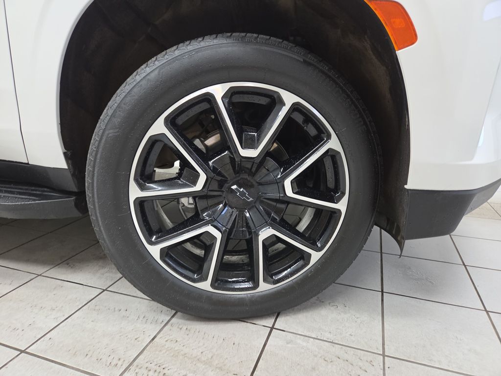 2024 Chevrolet Tahoe RST - Photo 8