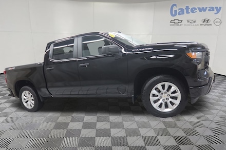 2025 Chevrolet Silverado 1500 Custom Truck Crew Cab