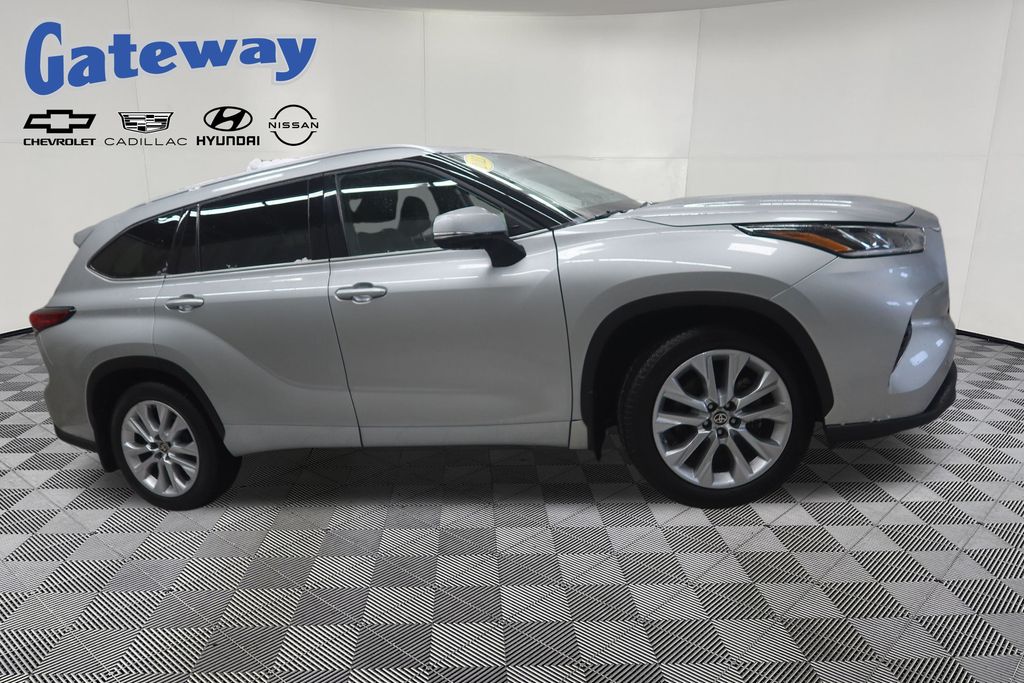 2021 Toyota Highlander
