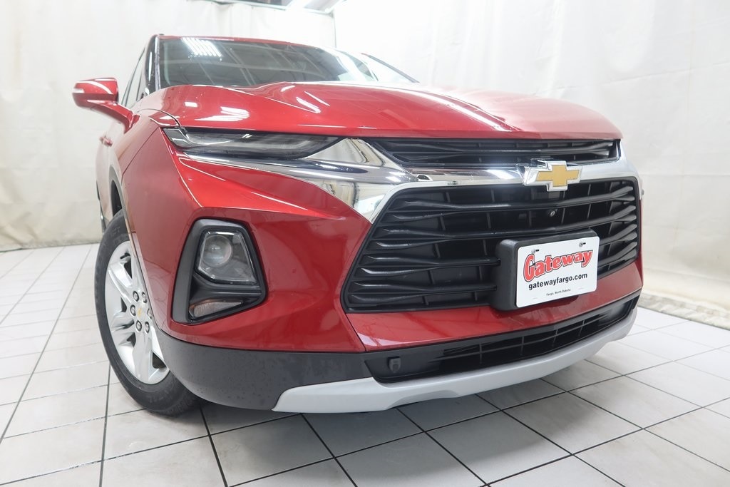 Used 2019 Chevrolet Blazer 3LT with VIN 3GNKBHRS6KS687560 for sale in Fargo, ND