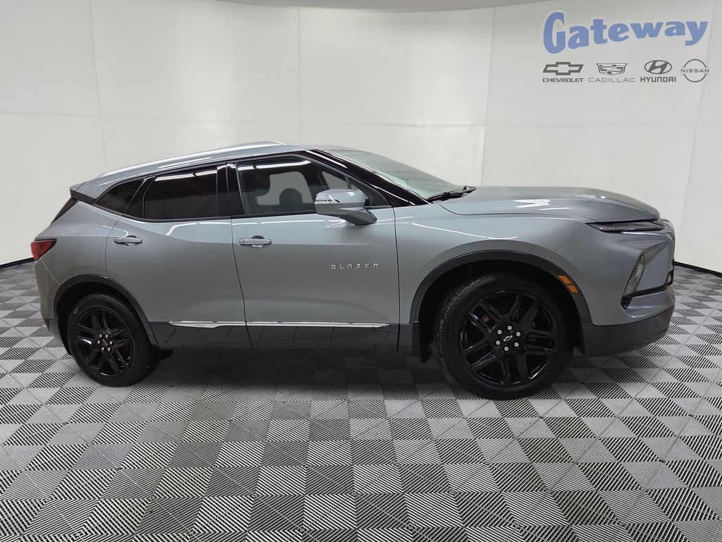 2024 Chevrolet Blazer 2.0T Premier AWD's photo
