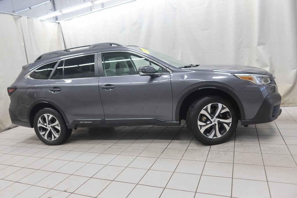 Used 2022 Subaru Outback Limited SUV
