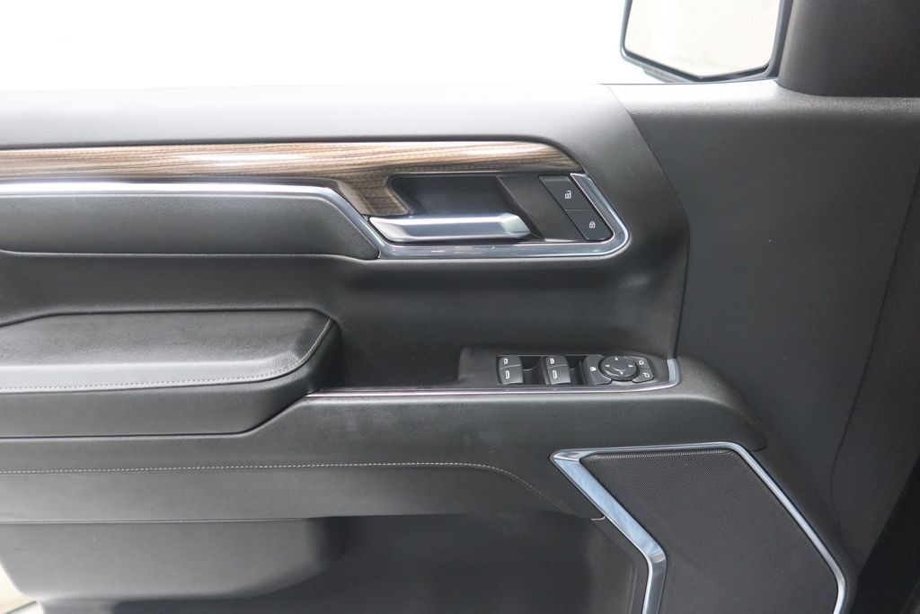 2024 Chevrolet Silverado 1500 LT - Photo 23