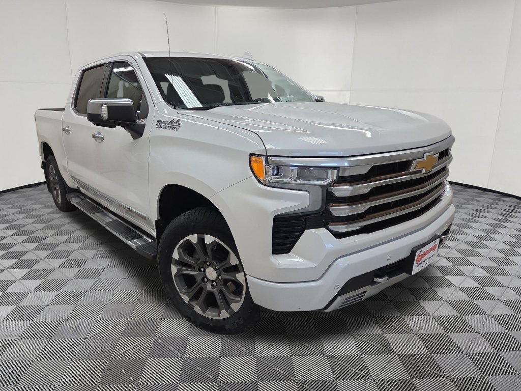 Used 2022 Chevrolet Silverado 1500 High Country Truck Crew Cab