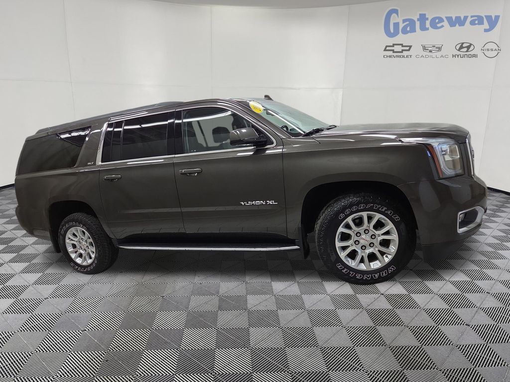 2019 GMC Yukon 4WD SLT's photo