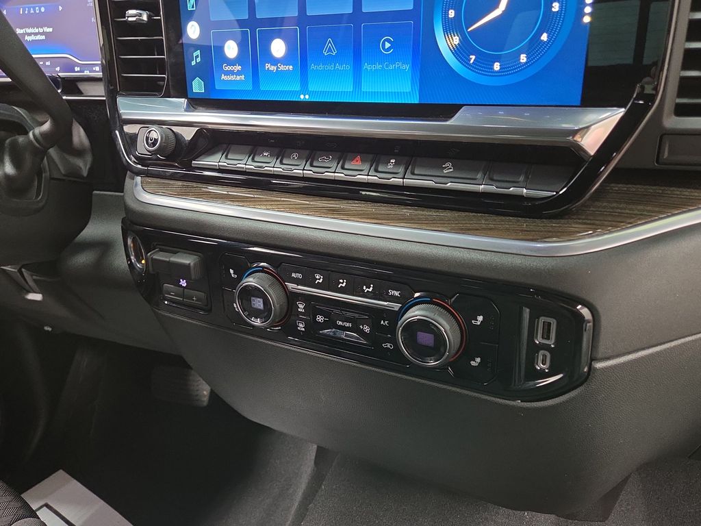 2022 Chevrolet Silverado 1500 LT - Photo 15