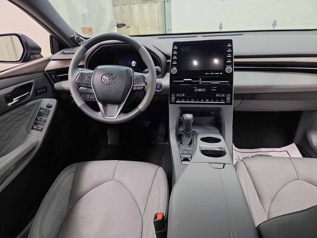 2021 Toyota Avalon Limited - Photo 13