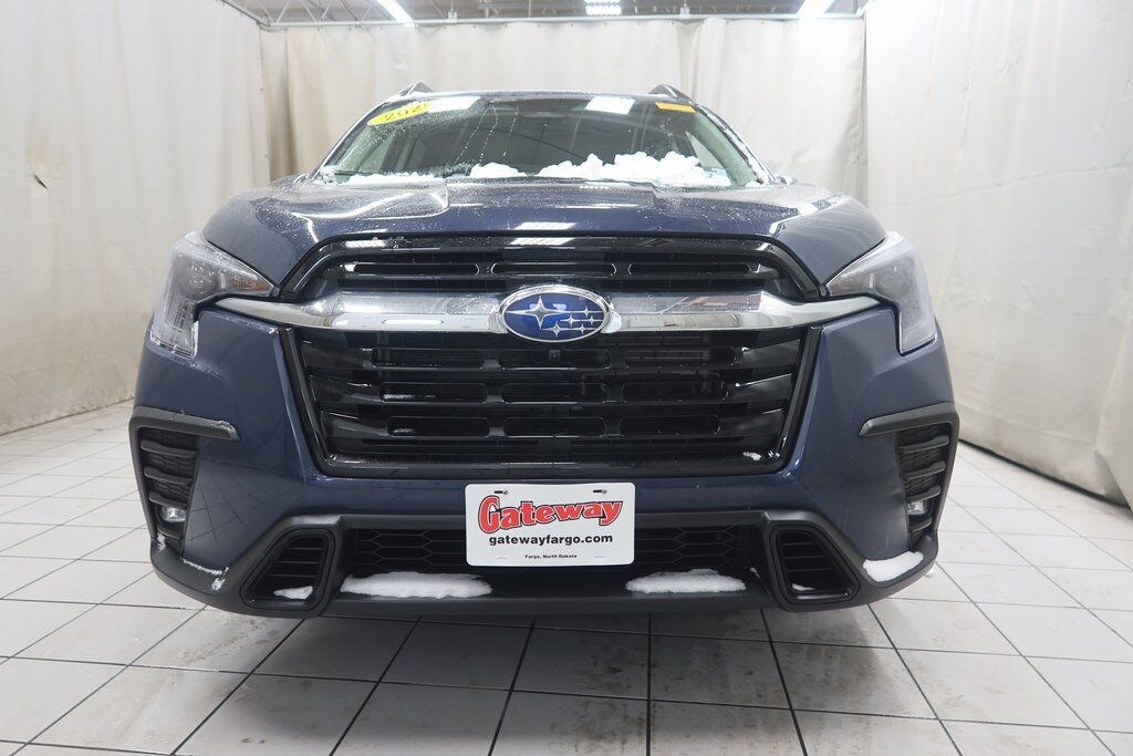 Used 2025 Subaru Ascent Limited SUV