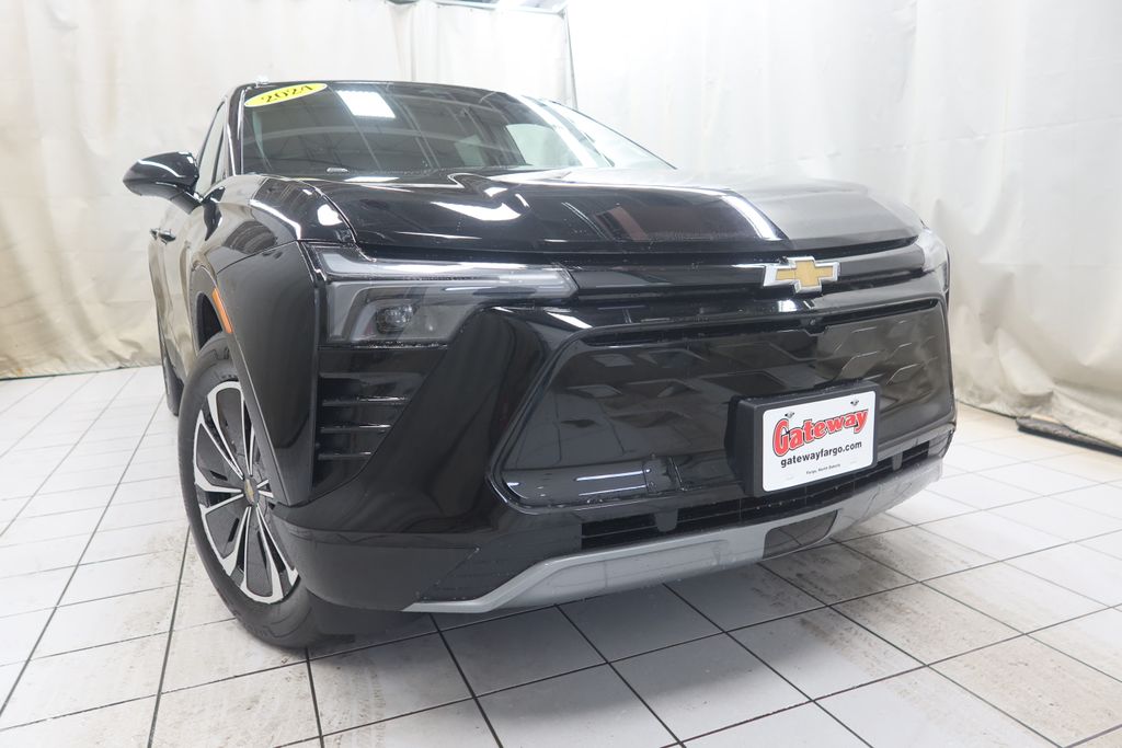 Used 2024 Chevrolet Blazer EV LT with VIN 3GNKDBRJ7RS218583 for sale in Fargo, ND