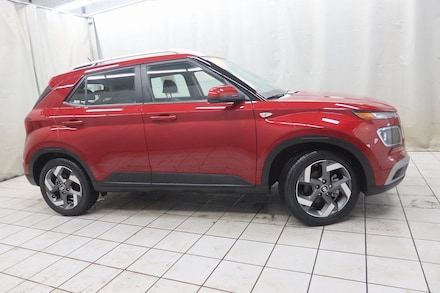 2025 Hyundai Venue Limited SUV