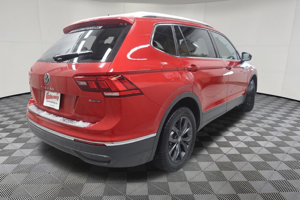 2022 Volkswagen Tiguan SE - Photo 7