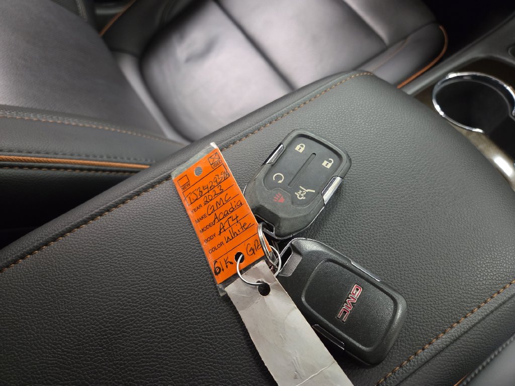 2023 GMC Acadia AT4 - Photo 15