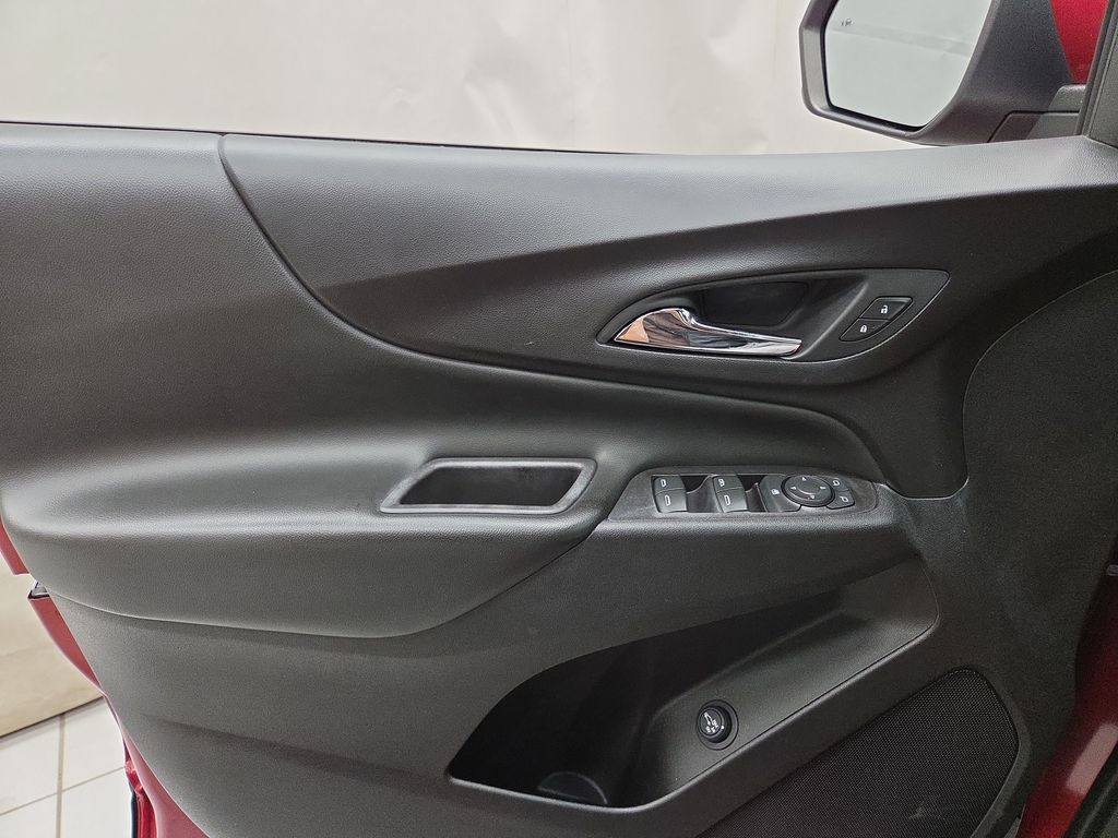 2020 Chevrolet Equinox LT - Photo 19