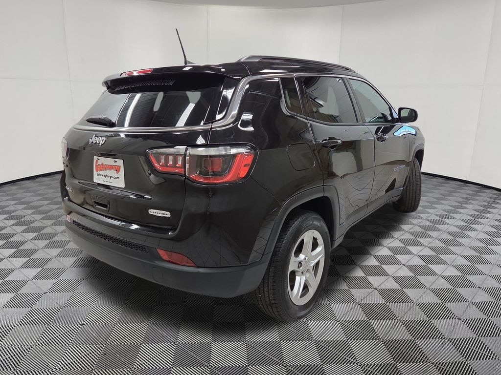 Used 2022 Jeep Compass Latitude SUV