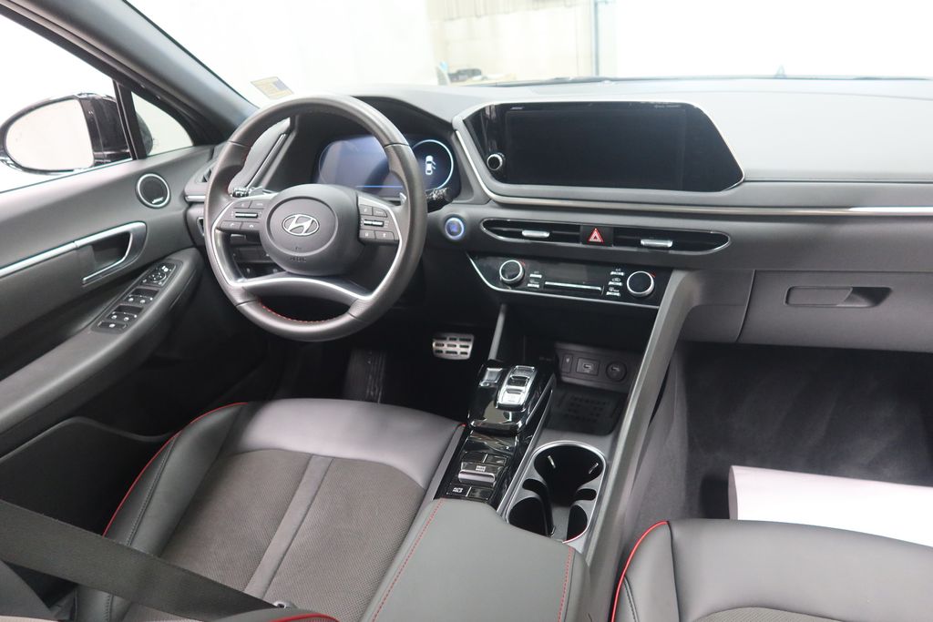 2023 Hyundai Sonata SEL Plus - Photo 13