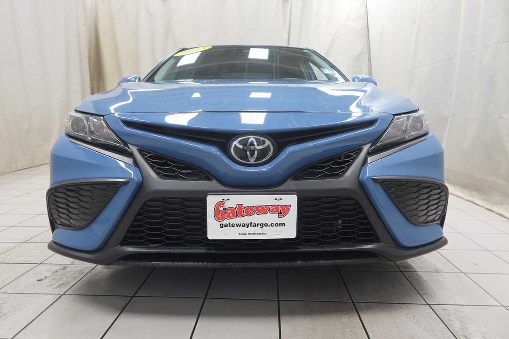 Used 2023 Toyota Camry SE Sedan
