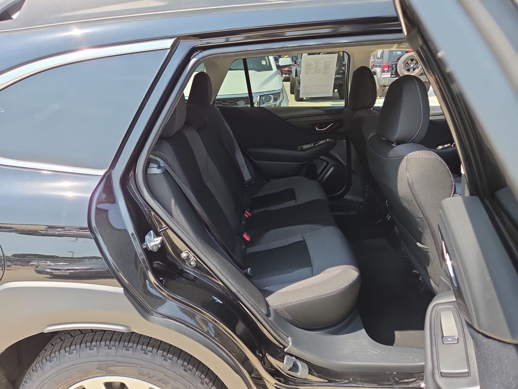 2023 Subaru Outback Premium - Photo 9