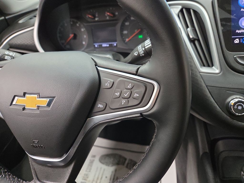 2023 Chevrolet Malibu RS - Photo 17