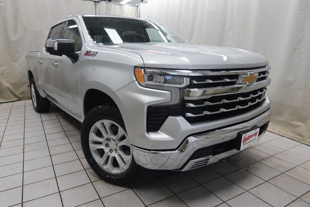 Used 2022 Chevrolet Silverado 1500 LTZ Truck Crew Cab