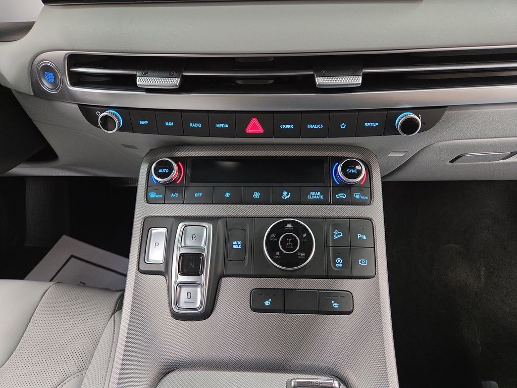 2025 Hyundai Palisade SEL - Photo 16