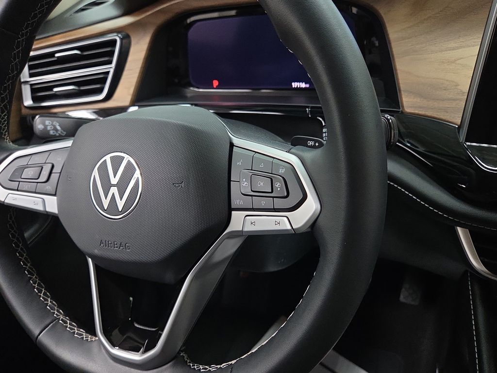 2026 Volkswagen Atlas SE - Photo 17