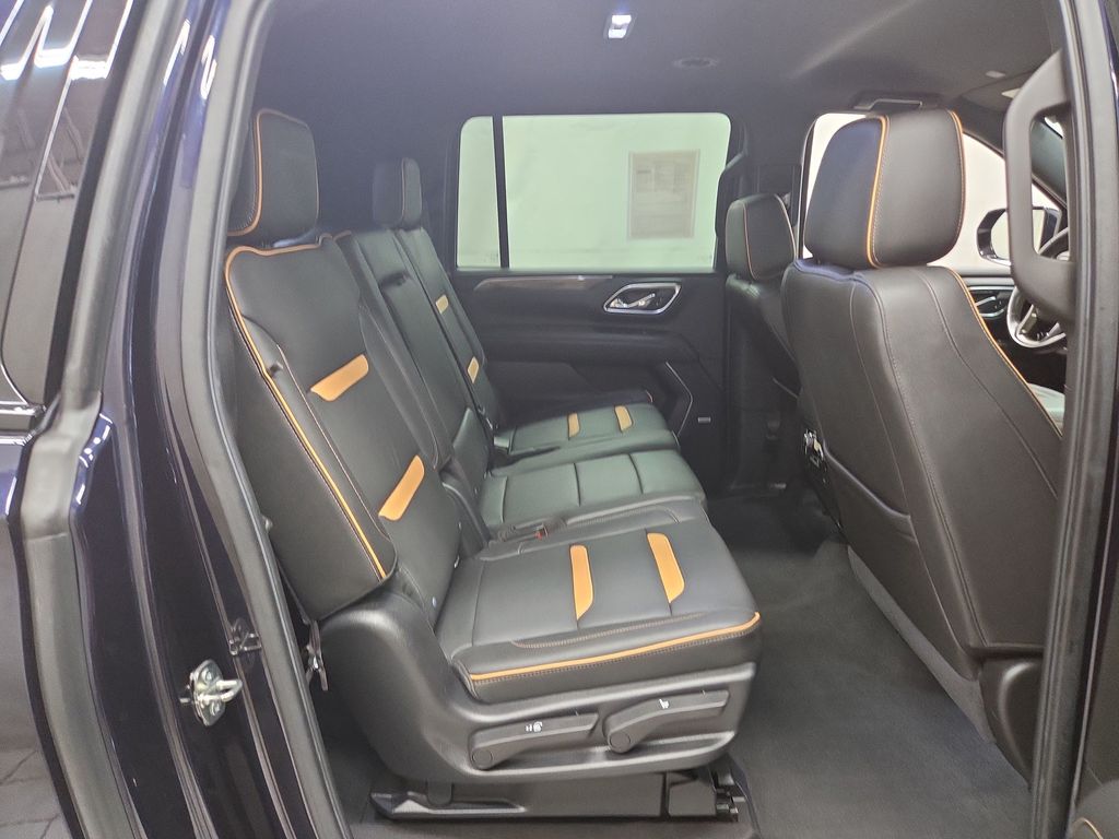 2021 GMC Yukon XL AT4 - Photo 10