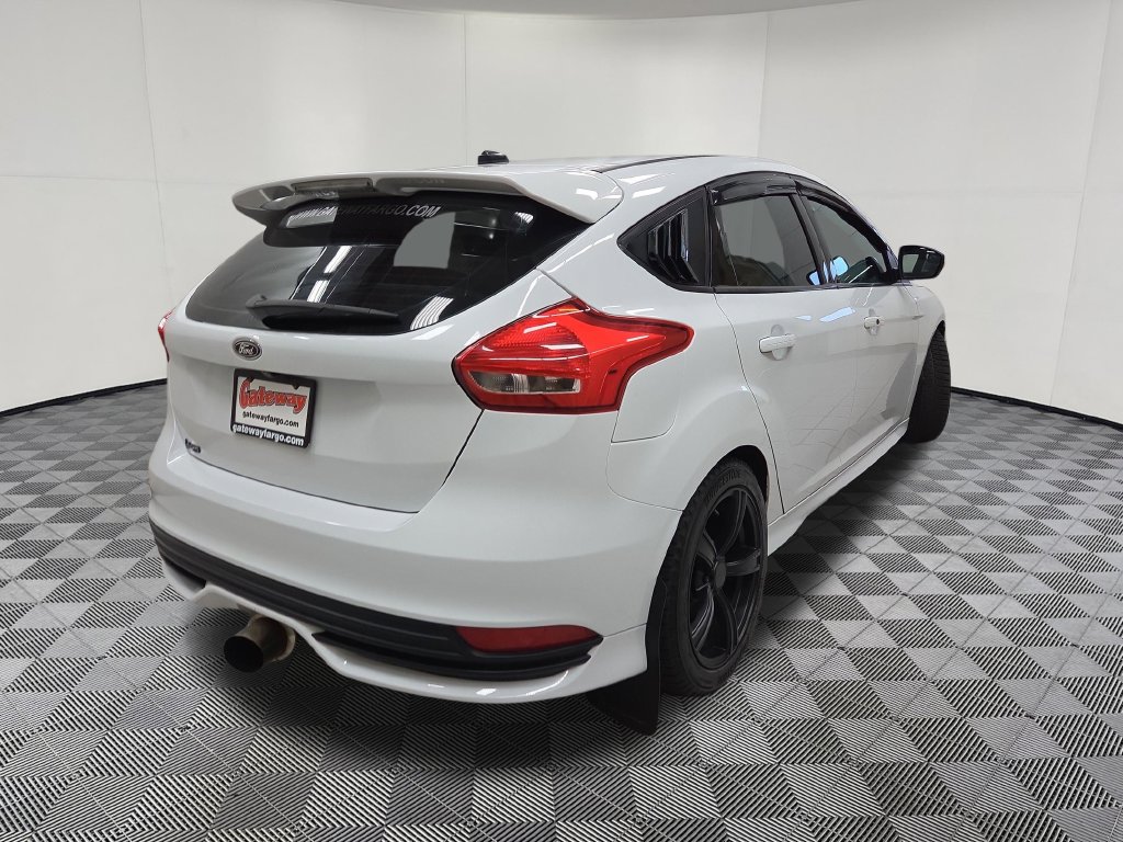 Used 2016 Ford Focus ST ST Hatchback