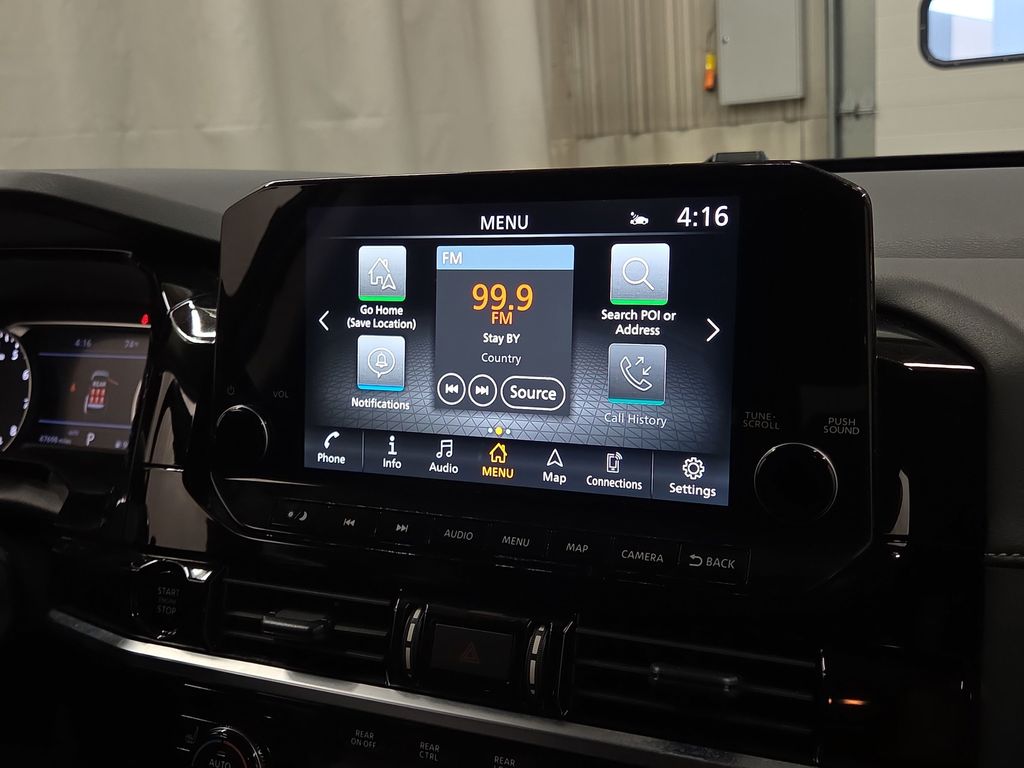 2025 Nissan Pathfinder SL - Photo 15