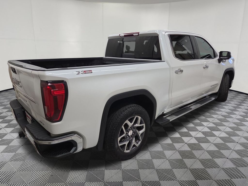 2022 GMC Sierra 1500 SLT - Photo 8