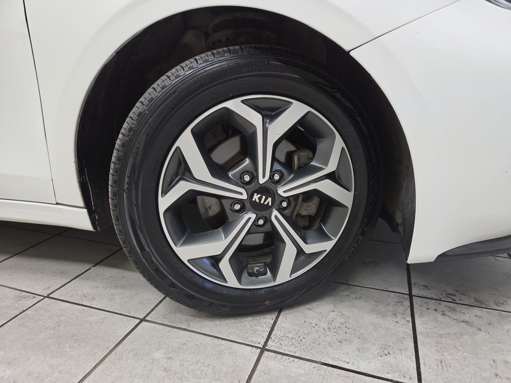 2019 Kia FORTE LXS - Photo 8