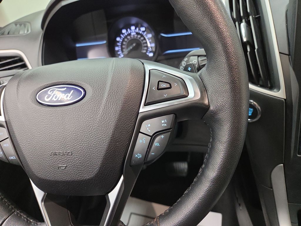 2022 Ford Edge SEL - Photo 20