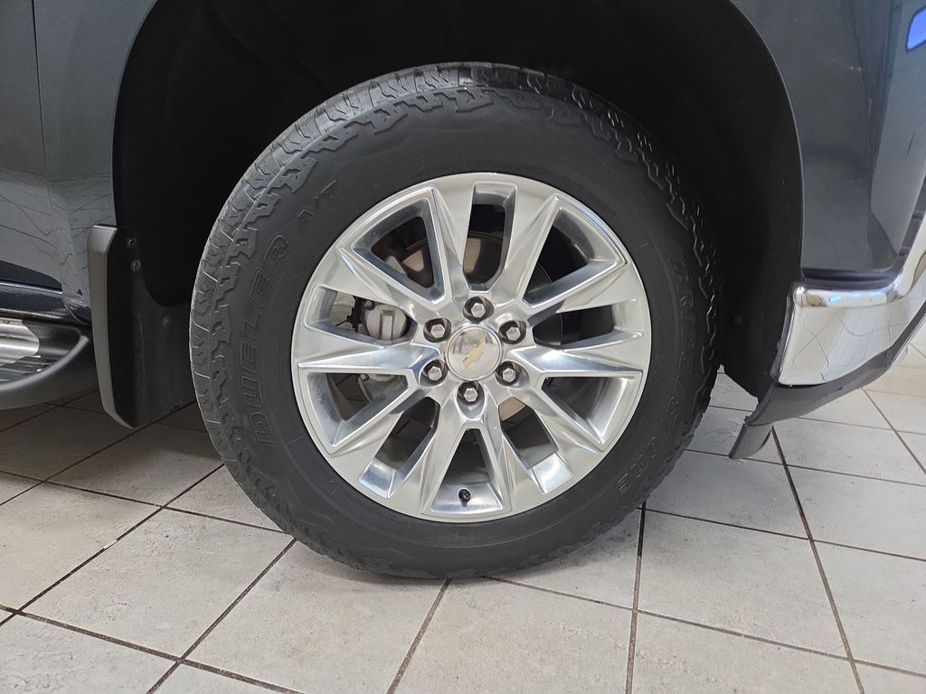 2021 Chevrolet Silverado 1500 LTZ - Photo 8
