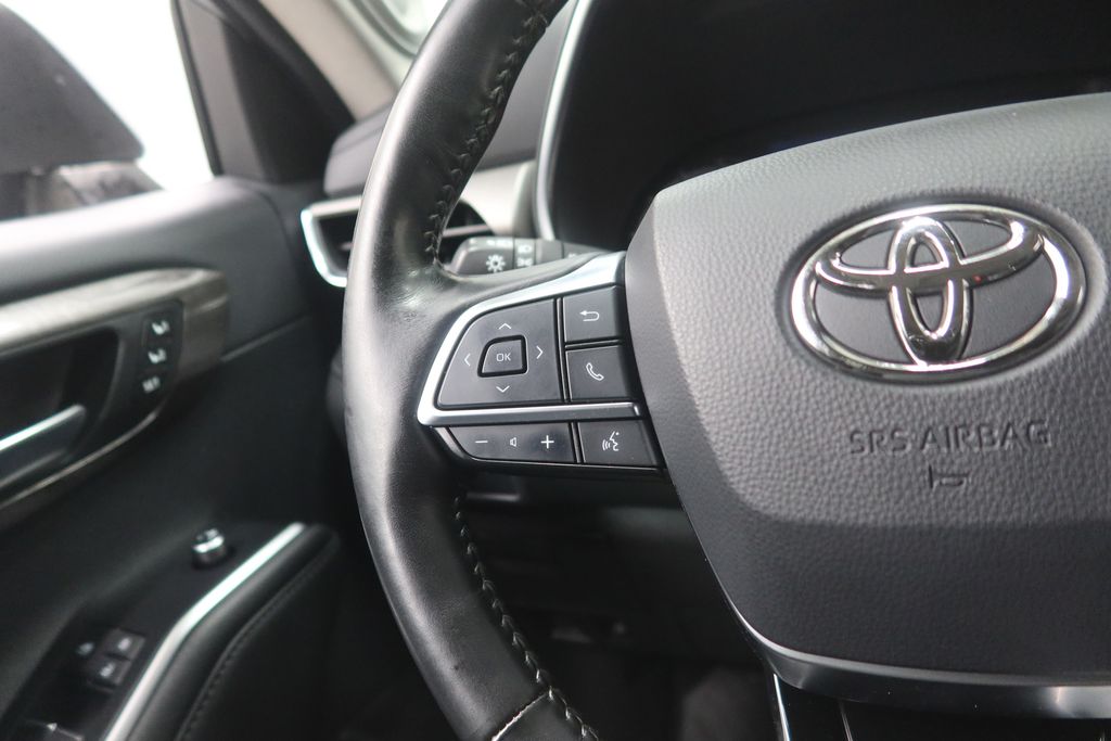 2021 Toyota Highlander Limited - Photo 23