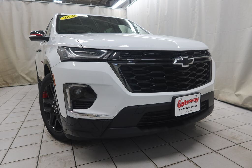 Used 2023 Chevrolet Traverse Premier SUV